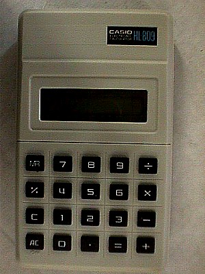 Casio HL-809 Electronic Calculator a.JPG (48191 bytes)