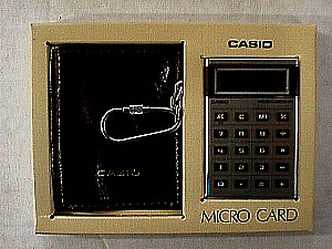 Casio M-811 Micro Card Calculator.JPG (31366 bytes)