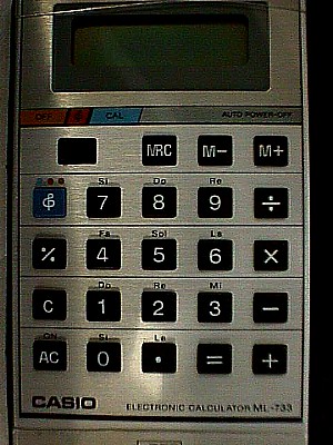 Casio ML-733 Electronic Calculator b.JPG (53023 bytes)
