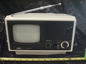 JVC 3041 1.JPG (19612 bytes)