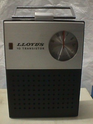 Lloyds 10 b.JPG (24649 bytes)