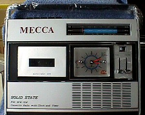 Mecca AMFMSW Clock Cassette.JPG (31707 bytes)
