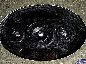 Mitsubishi Speaker SG 690A-4EM 1.JPG (38151 bytes)