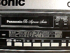 Panasonic AM-FM Stereo Radio CQ-S884EU a.JPG (41095 bytes)