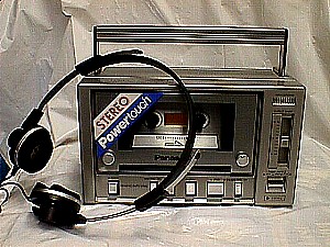 Panasonic Portable Cassette Tape Player w-Headphones.JPG (39482 bytes)