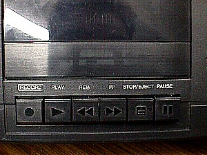 Panasonic RC-X250 Radio Cassette Player d.JPG (34506 bytes)