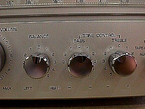 Panasonic SE-2519 Compact Stereo h.JPG (32609 bytes)