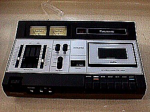 Panasonic Stereo Cassette Recorder g.JPG (37307 bytes)