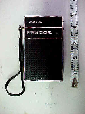 Precor AM 610 Pocket Radio a.JPG (35709 bytes)