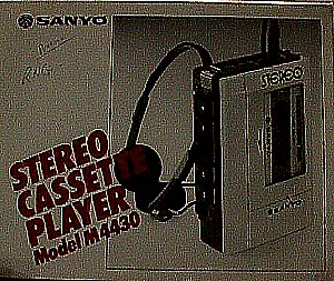 Sanyo Cassette Player M 4430.JPG (50501 bytes)