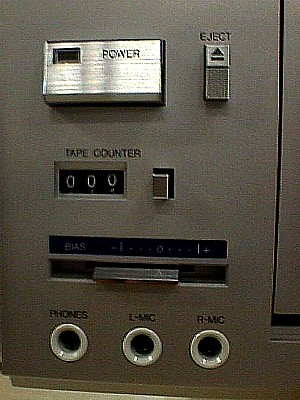 Sanyo RD R60 Stereo Cassette Recording Deck g.JPG (47505 bytes)