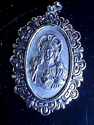 Silver Religious Medallion.JPG (57714 bytes)