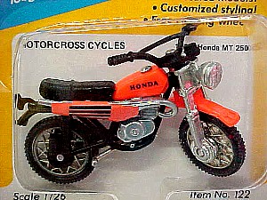 122-2 Honda MT 250 Motorcross Cycle.JPG (40199 bytes)