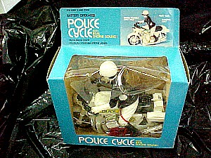Police Cycle a.JPG (44947 bytes)