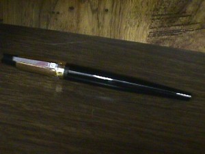Eversharp Black Pen 1a.JPG (15909 bytes)